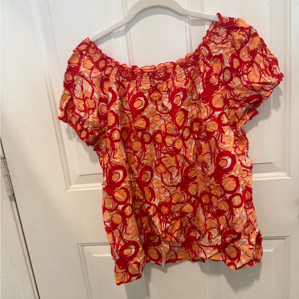 Peter Nygard silk top size 16